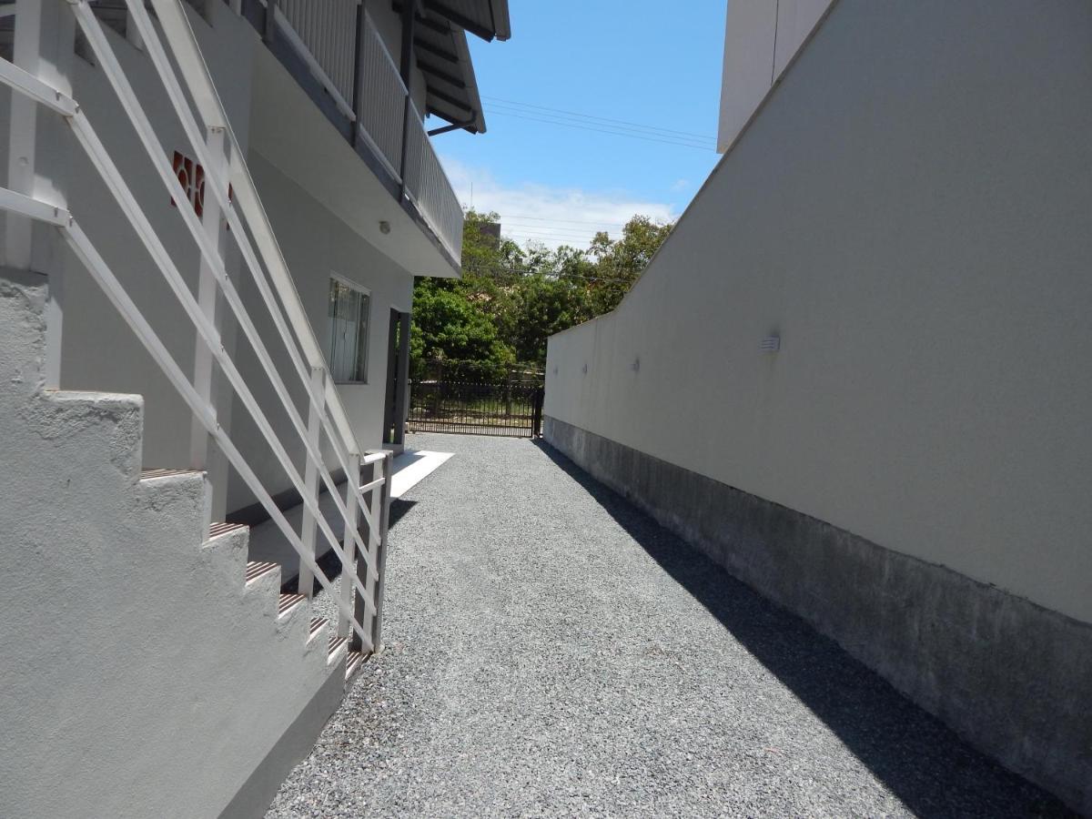 Casa Ampla no Centro, Piso Térreo ou Superior Bombinhas Exterior foto